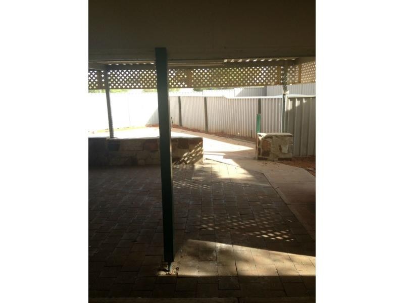 1 Finniss Street, Roxby Downs SA 5725