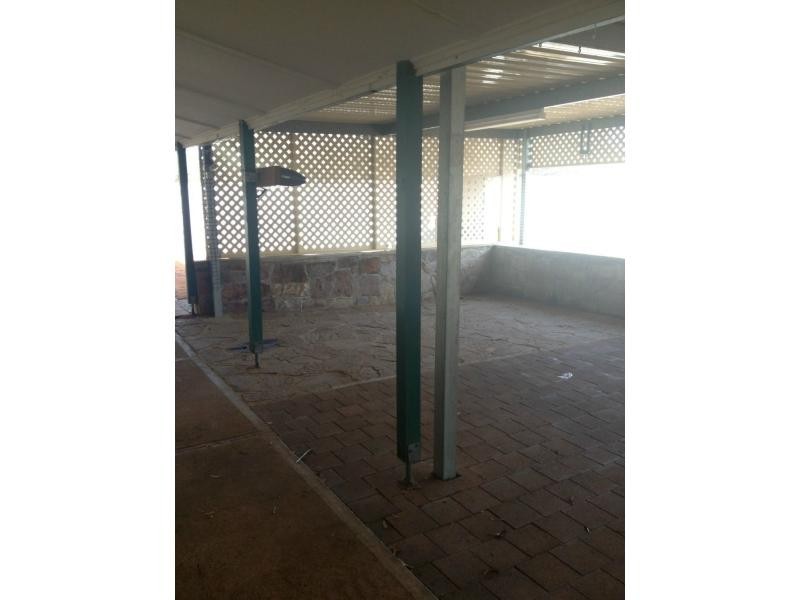 1 Finniss Street, Roxby Downs SA 5725