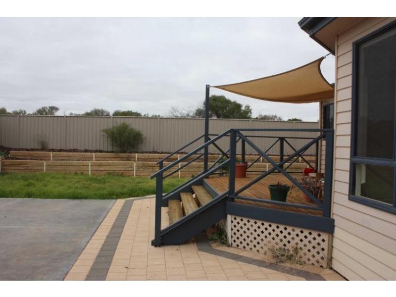 50 Tiliqua Crescent, Roxby Downs SA 5725