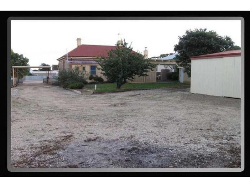 31 Walter Street, Maitland SA 5573