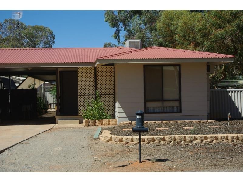7B Curdimurka Street, Roxby Downs SA 5725