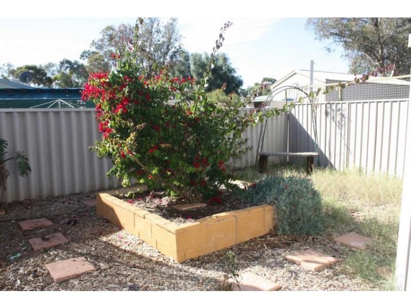7B Curdimurka Street, Roxby Downs SA 5725
