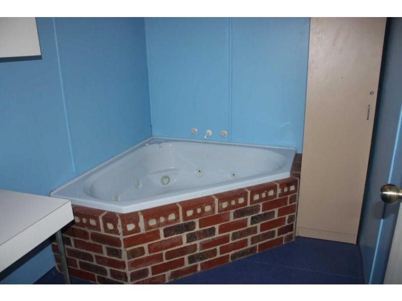4 Cassia Way, Myall Grove Caravan Park, Roxby Downs SA 5725