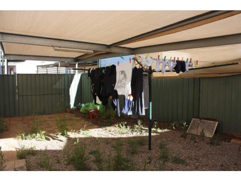 4 Cassia Way, Myall Grove Caravan Park, Roxby Downs SA 5725