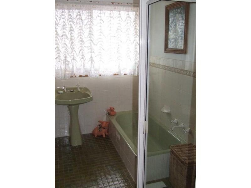 18 Allan Street, Crystal Brook SA 5523