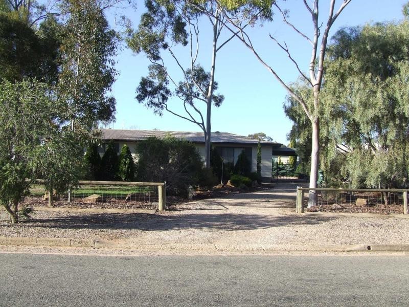 37 MERCOWIE ROAD, Crystal Brook SA 5523