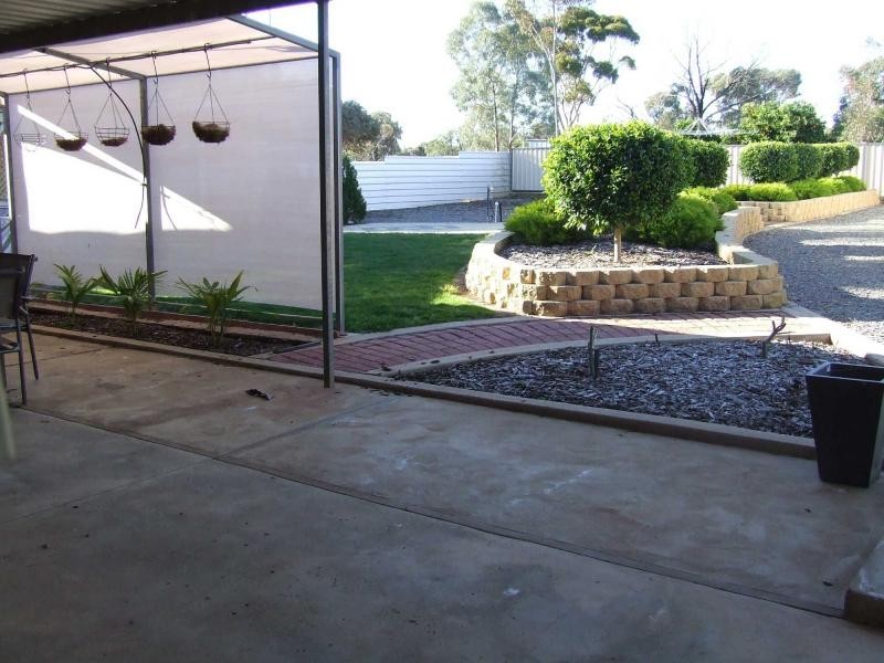 37 MERCOWIE ROAD, Crystal Brook SA 5523