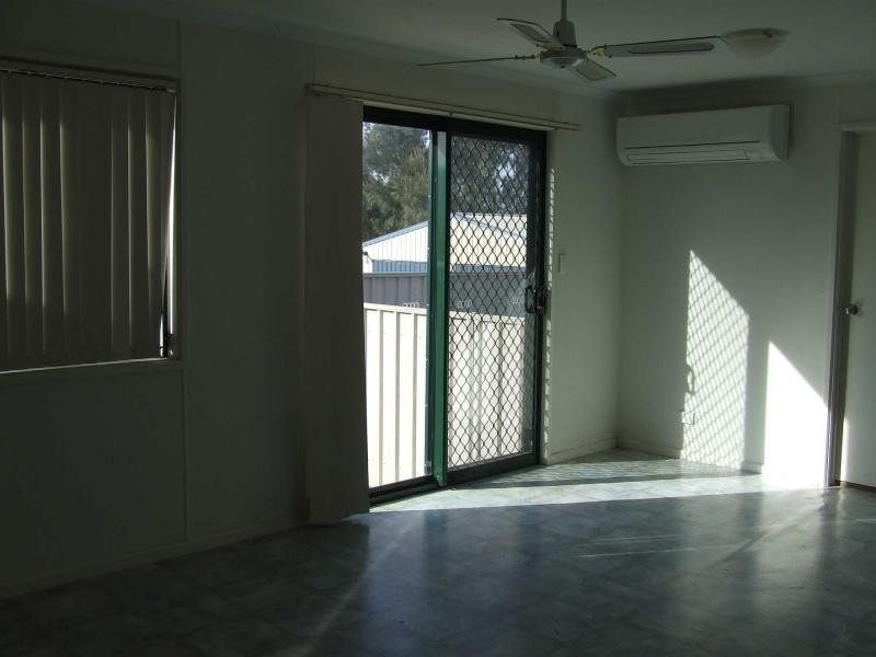 15 Barnes Road, Port Broughton SA 5522