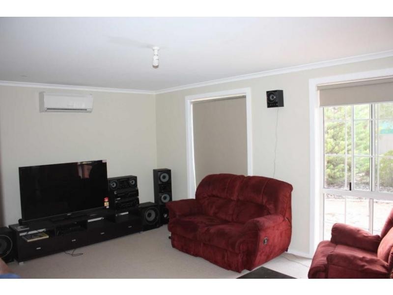 6 Irrapatana Street, Roxby Downs SA 5725