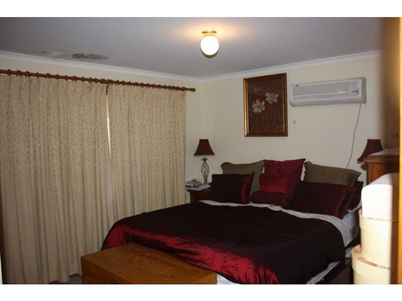 76 Axehead Road, Roxby Downs SA 5725