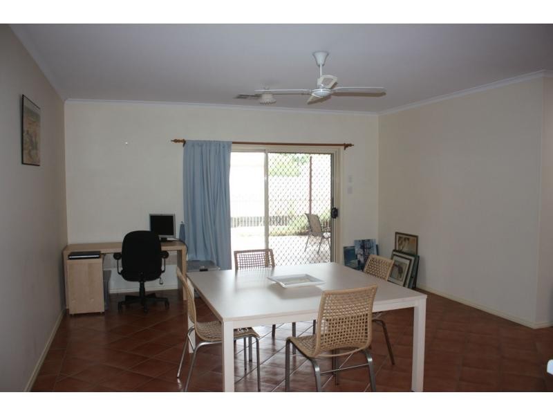 24 Santalum Way, Roxby Downs SA 5725