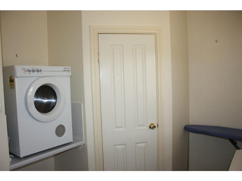 24 Santalum Way, Roxby Downs SA 5725