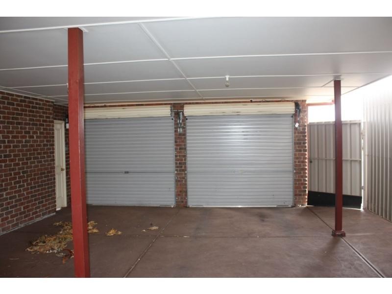 24 Santalum Way, Roxby Downs SA 5725