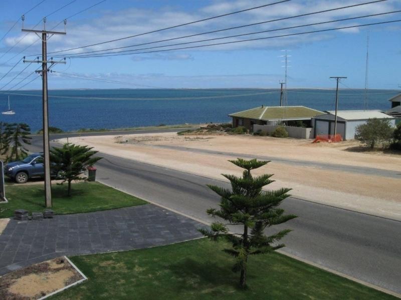 2B & 2C Marshall Road, Port Victoria SA 5573 the real estate agency