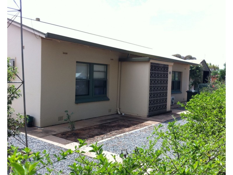 4 Meadow Crescent, Port Pirie SA 5540