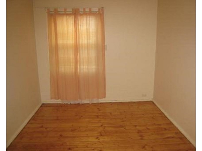 4 Meadow Crescent, Port Pirie SA 5540