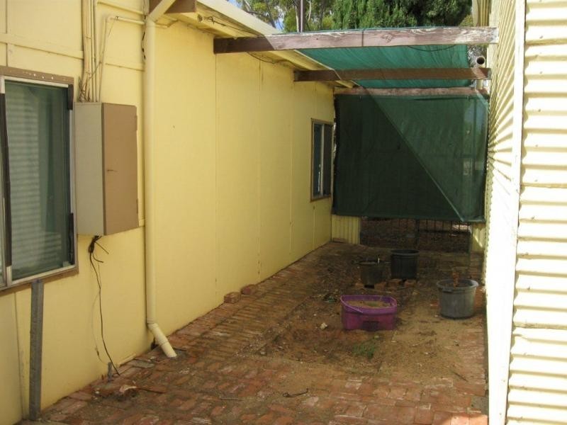 L1 & 3 Spencer Highway, Weetulta SA 5573