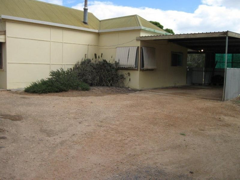L1 & 3 Spencer Highway, Weetulta SA 5573