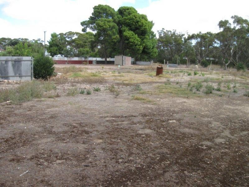 L1 & 3 Spencer Highway, Weetulta SA 5573