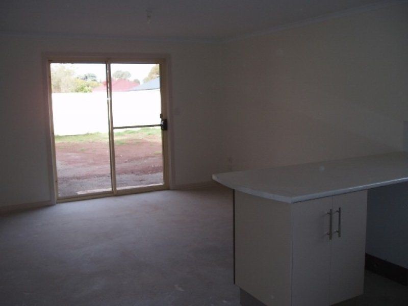 8 Boston Close, Jamestown SA 5491