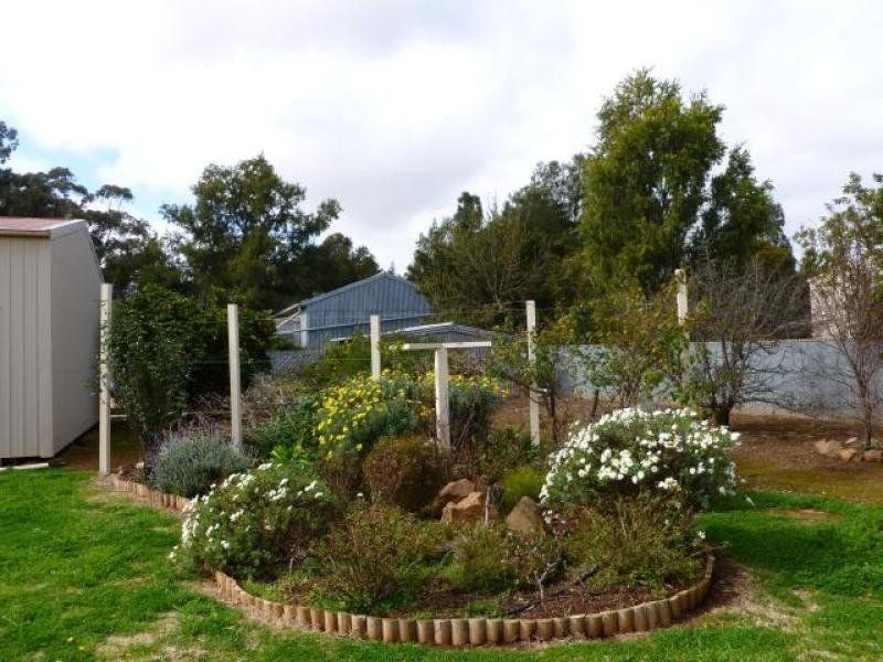 35 King Edward Terrace, Jamestown SA 5491