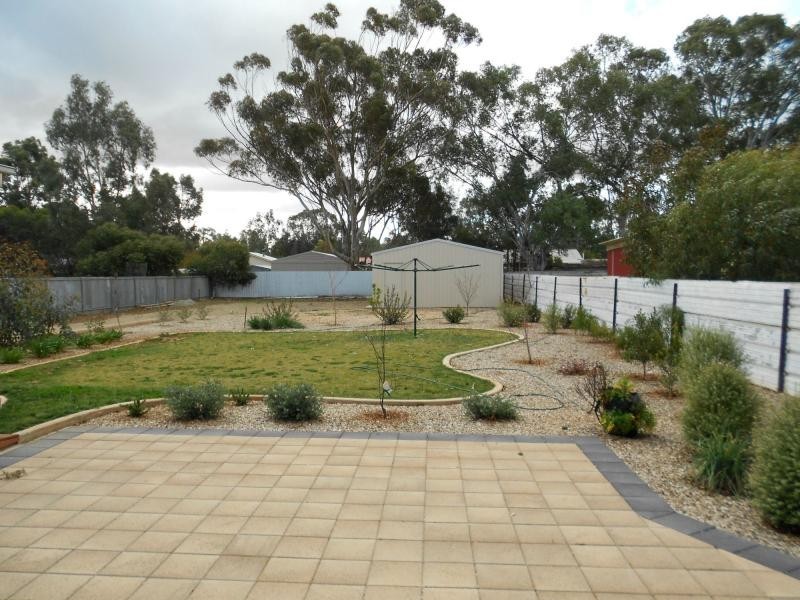 12 Moyle Street, Jamestown SA 5491
