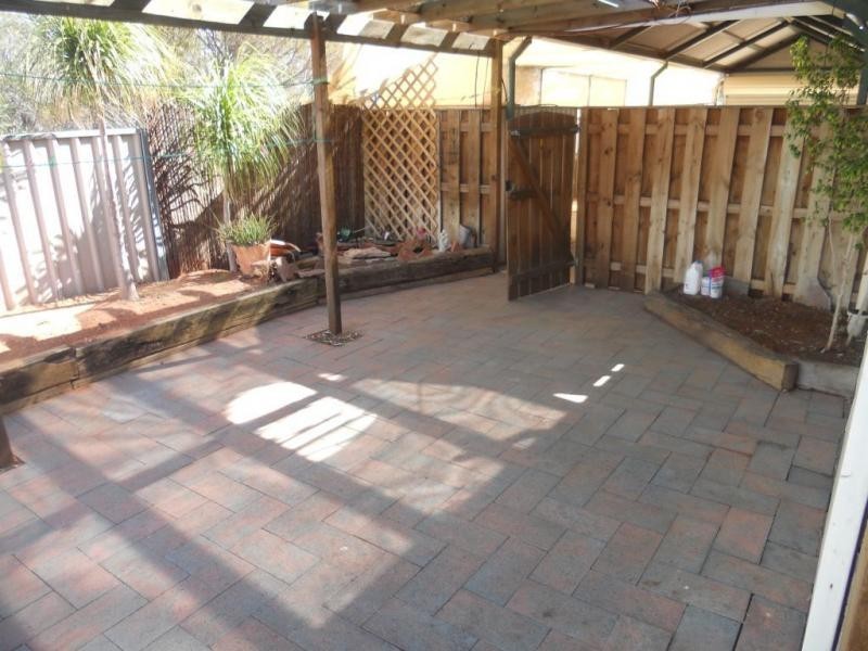 12 Hermit Street, Roxby Downs SA 5725