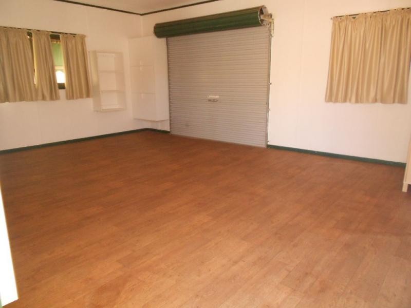 12 Hermit Street, Roxby Downs SA 5725