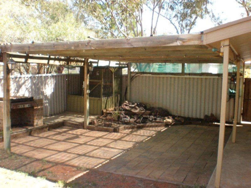 16 Hermit Street, Roxby Downs SA 5725