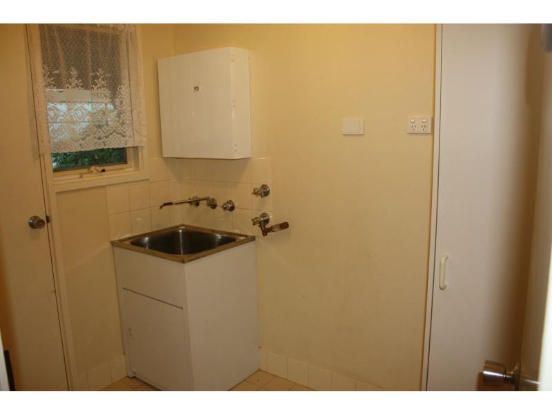 64 Stuart Road, Roxby Downs SA 5725