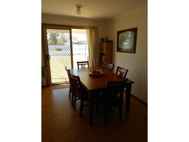 6 Walter Street, Laura SA 5480