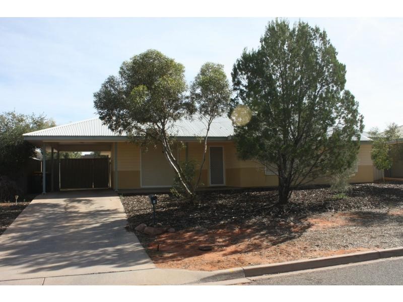 9 Santalum Way, Roxby Downs SA 5725