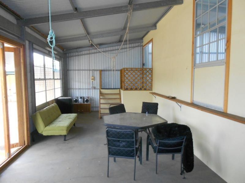 9 Dutton Street, Jamestown SA 5491