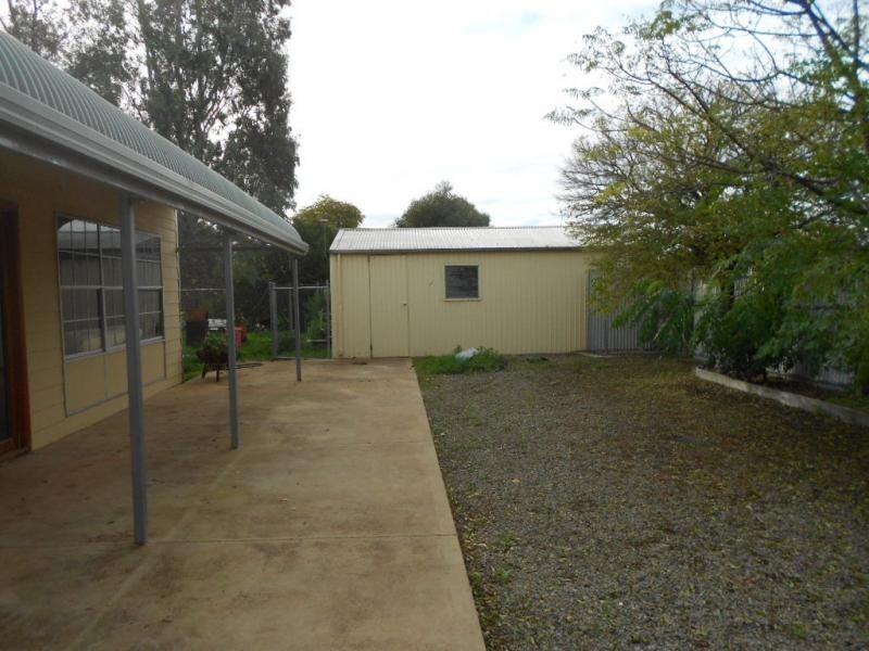 9 Dutton Street, Jamestown SA 5491