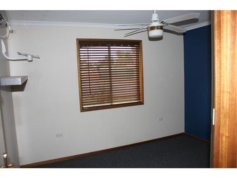 5 Pioneer Drive, Roxby Downs SA 5725