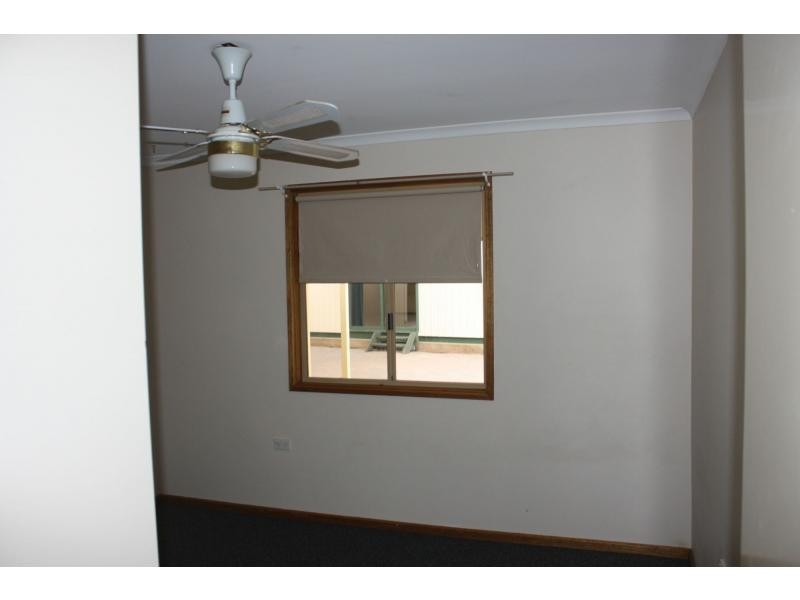 5 Pioneer Drive, Roxby Downs SA 5725
