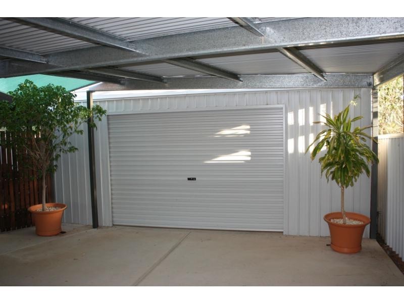 24 Hermit Street, Roxby Downs SA 5725