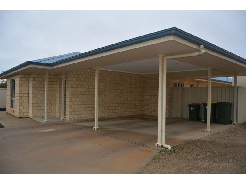 74 Tiliqua Crescent, Roxby Downs SA 5725