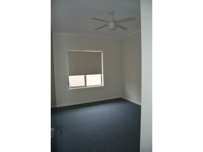 74 Tiliqua Crescent, Roxby Downs SA 5725