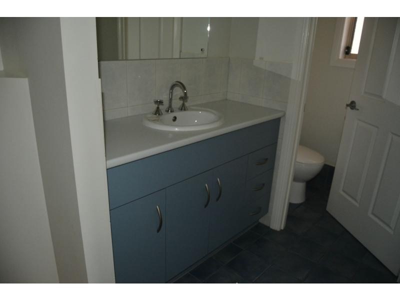 74 Tiliqua Crescent, Roxby Downs SA 5725
