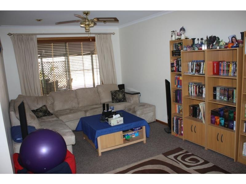 34 Bopeechee Street, Roxby Downs SA 5725
