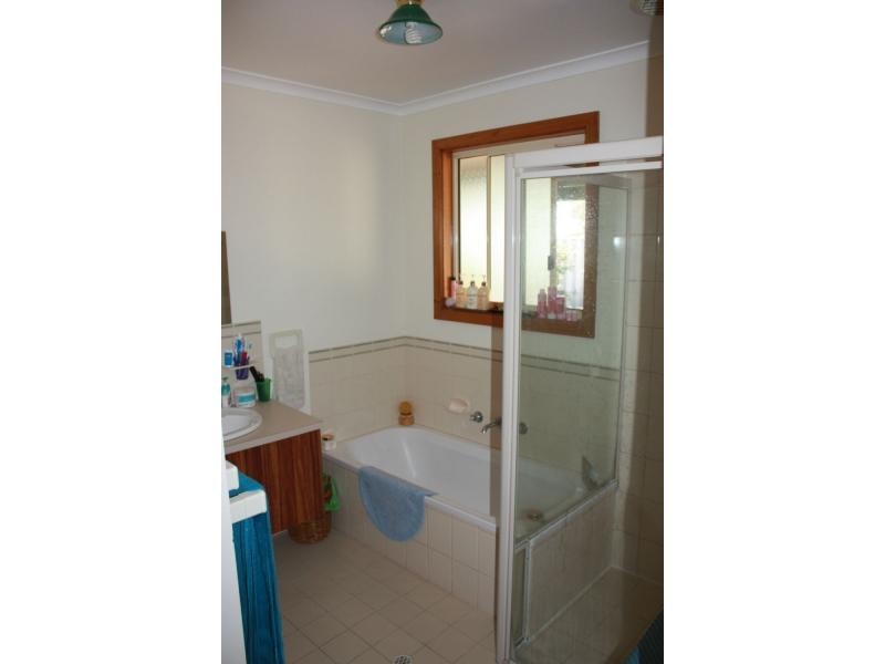 34 Bopeechee Street, Roxby Downs SA 5725