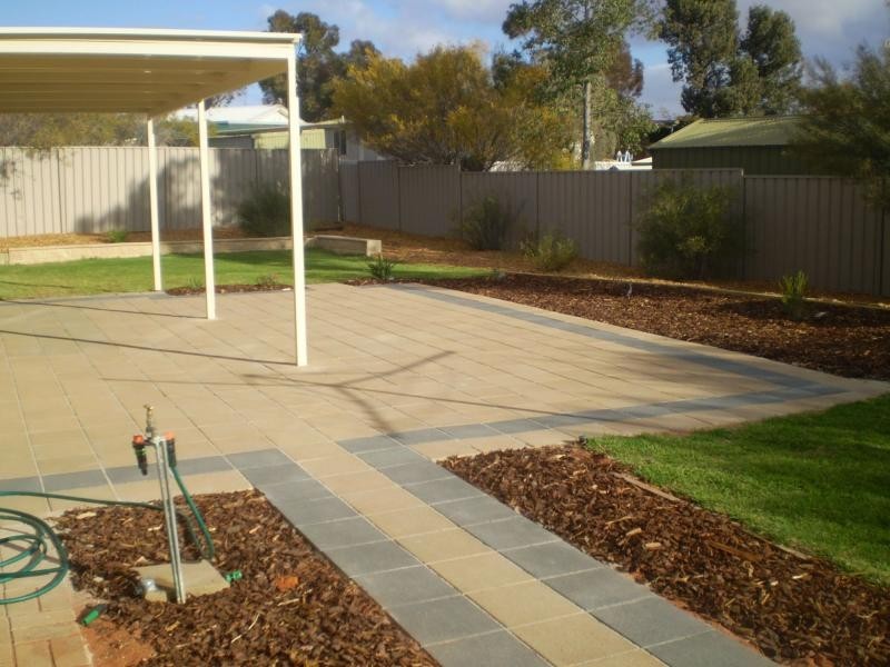 4 Emeroo Court, Roxby Downs SA 5725