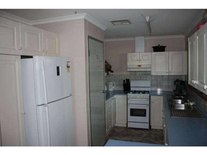 60 Pioneer Drive, Roxby Downs SA 5725