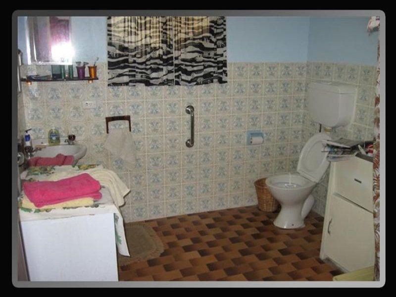 24 Mesnil Drive, Port Clinton SA 5570