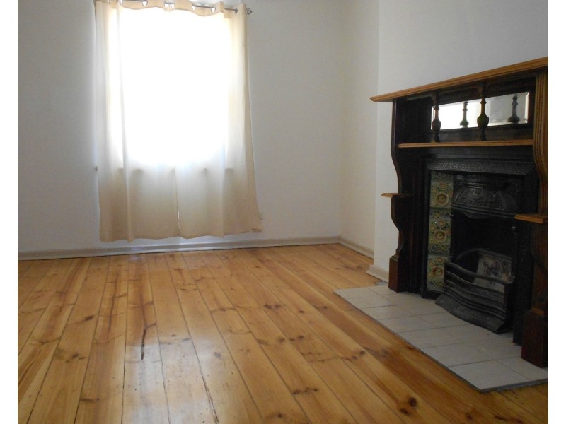 24 Giles Street St, Crystal Brook SA 5523