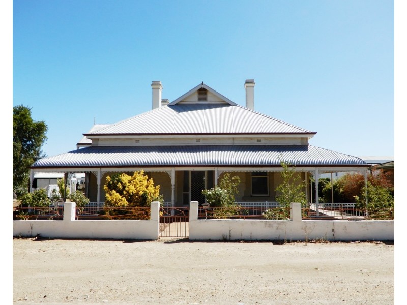 16 Bute Street, Jamestown SA 5491