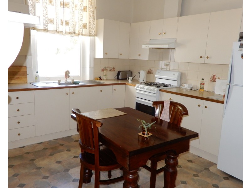 16 Bute Street, Jamestown SA 5491