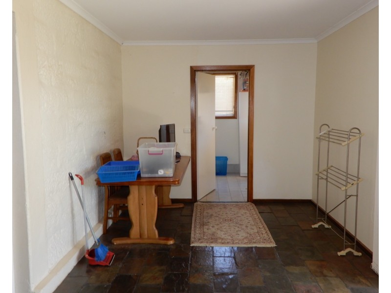 16 Bute Street, Jamestown SA 5491