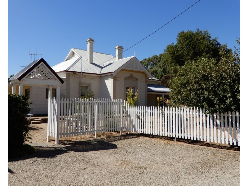 16 Bute Street, Jamestown SA 5491